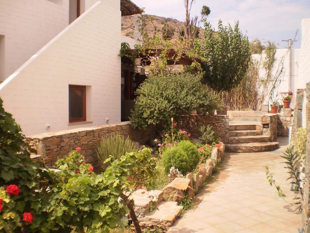 Aparthotel Ligaries Kini Exterior foto